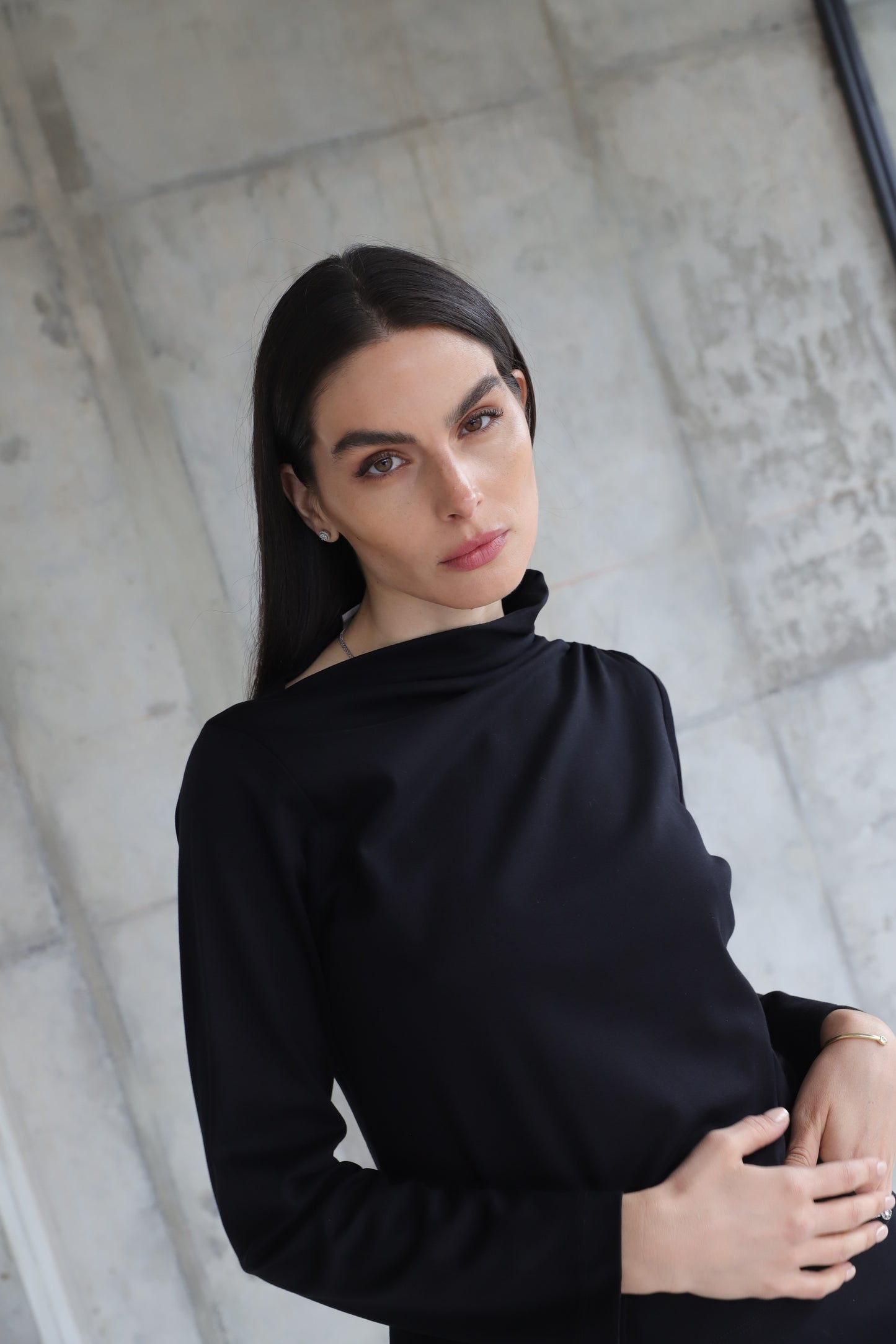 Polera Crisantemo Negra