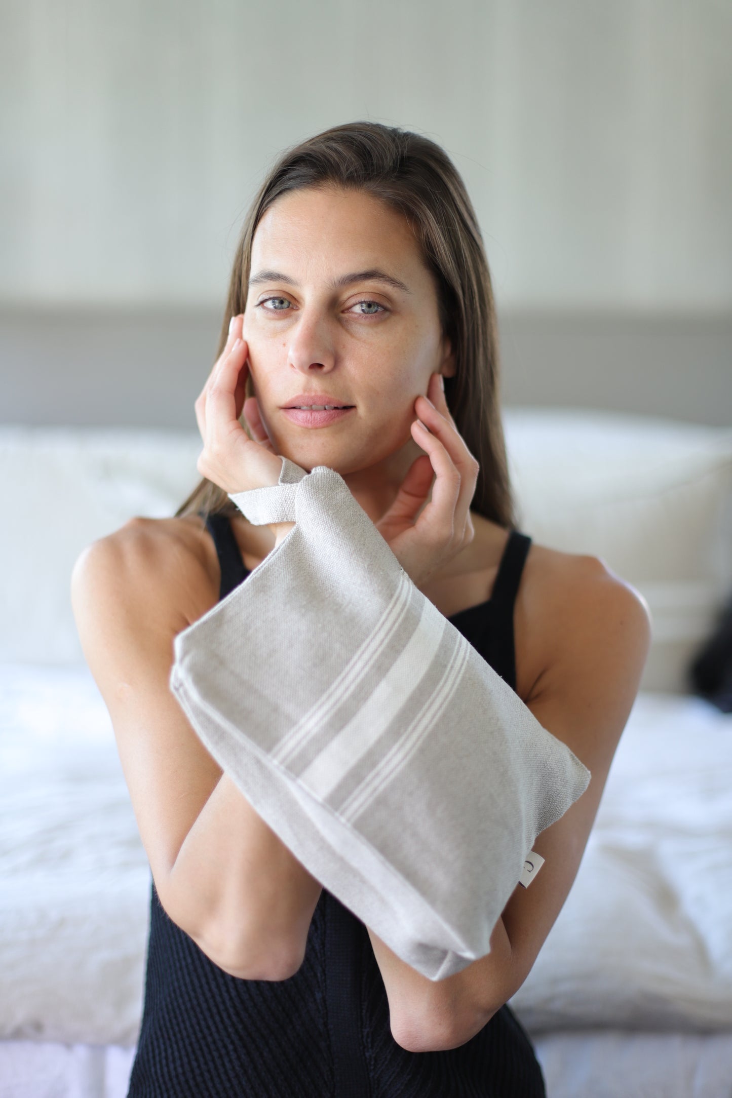 Cosmetiquero Líneas Beige