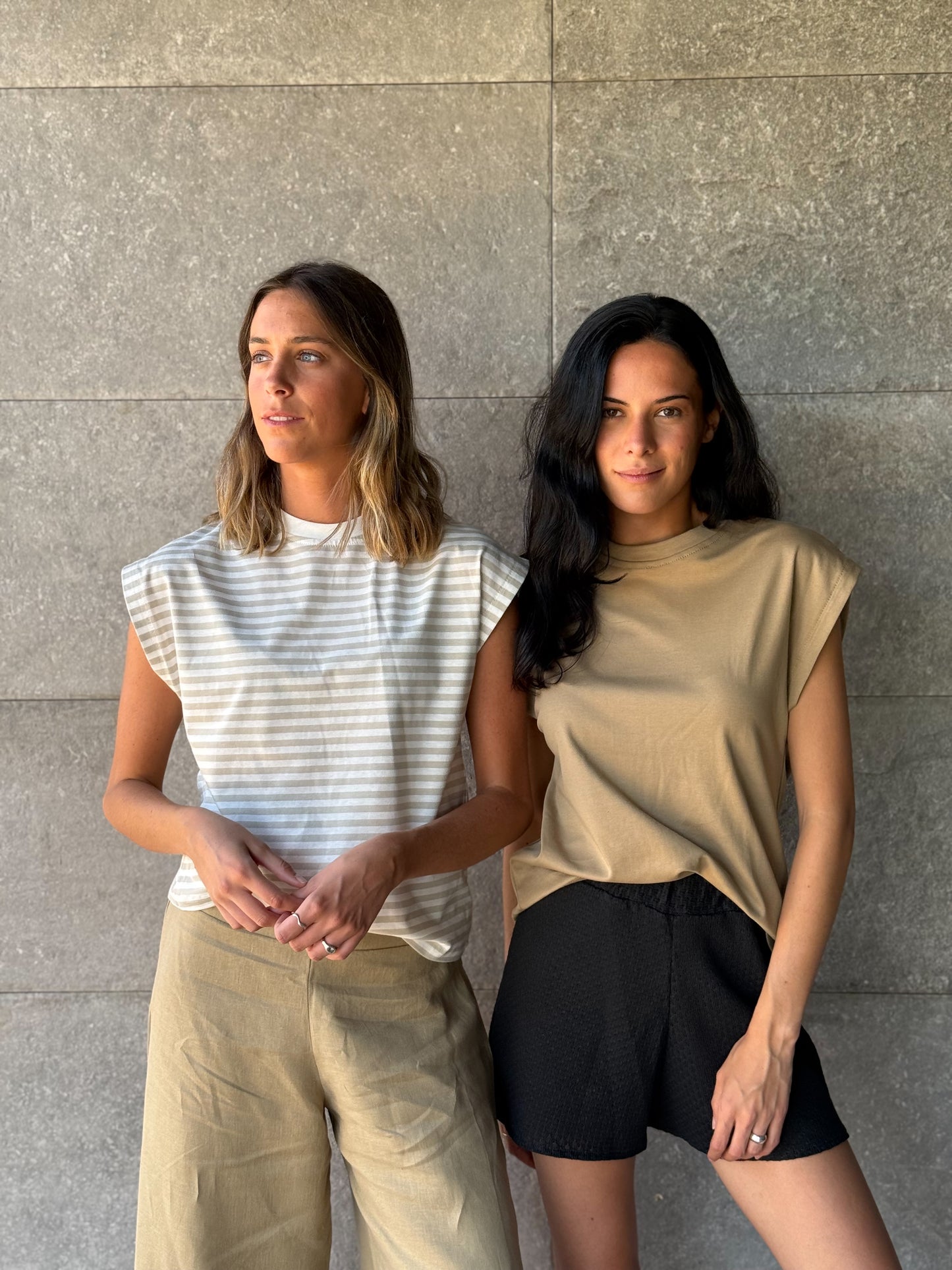 Polera Almendro Beige