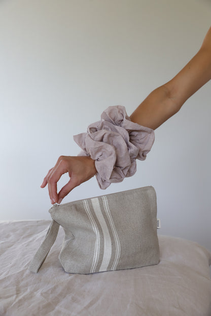 Cosmetiquero Líneas Beige